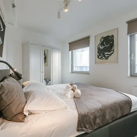 شقة Huswell - Modern Near The